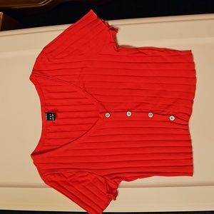 Shein red ribbed crop top with  buttons. Juniors size Small.